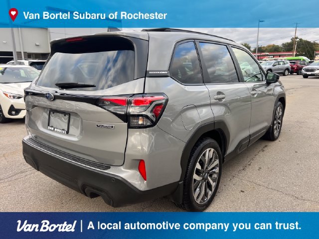 Certified 2025 Subaru Forester Touring AWD/4WD image 6