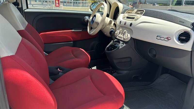 Used 2015 FIAT 500 Pop FWD image 9