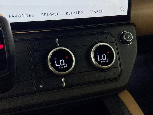 New 2026 Land Rover Defender 110 S image 18