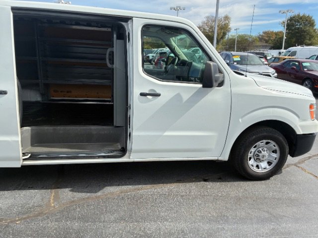 Used 2020 Nissan NV 1500 SV image 11