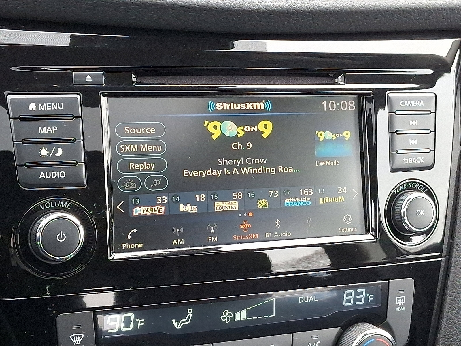 Used 2022 Nissan Rogue Sport SL w/ Premium Package image 15