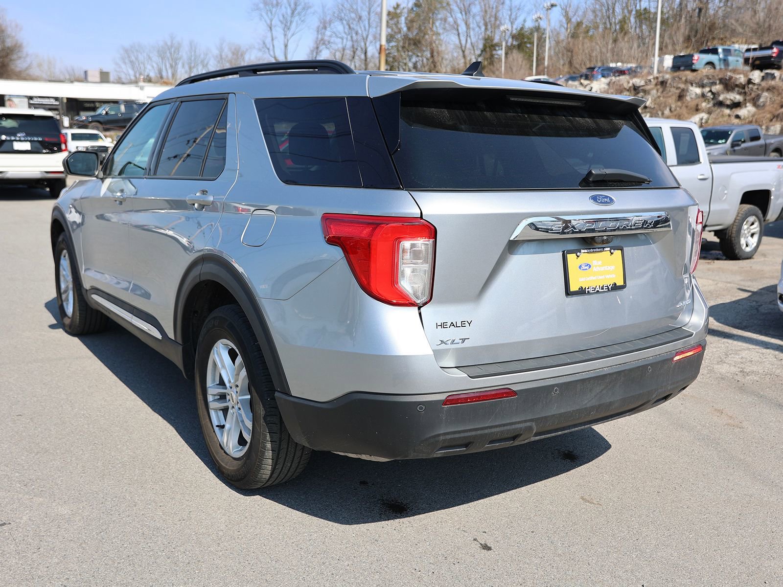 Certified 2023 Ford Explorer XLT image 5