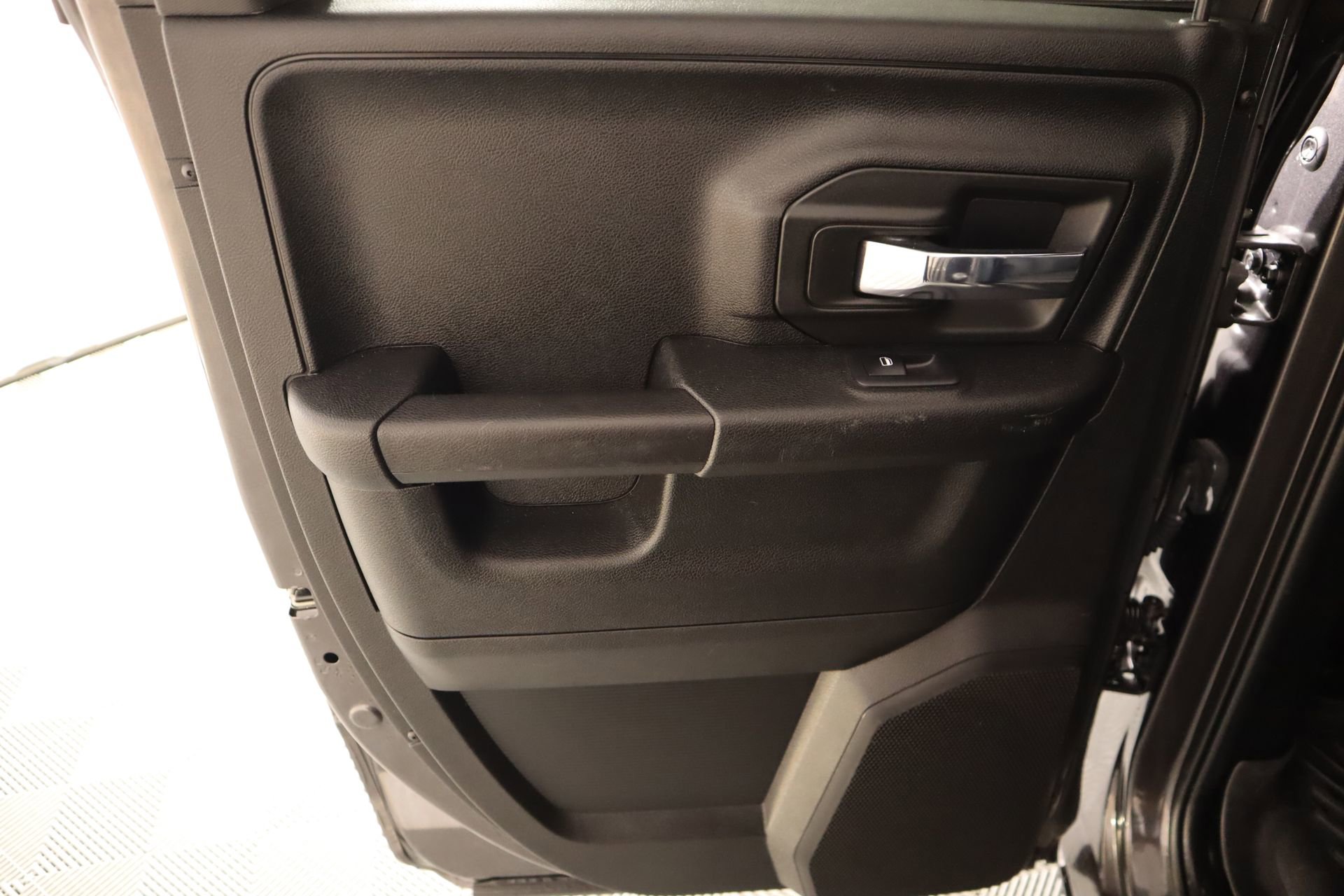 Used 2023 RAM 1500 Classic Warlock w/ Electronics Group image 15