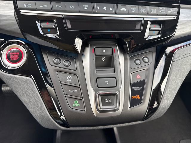 Used 2025 Honda Odyssey Elite image 38