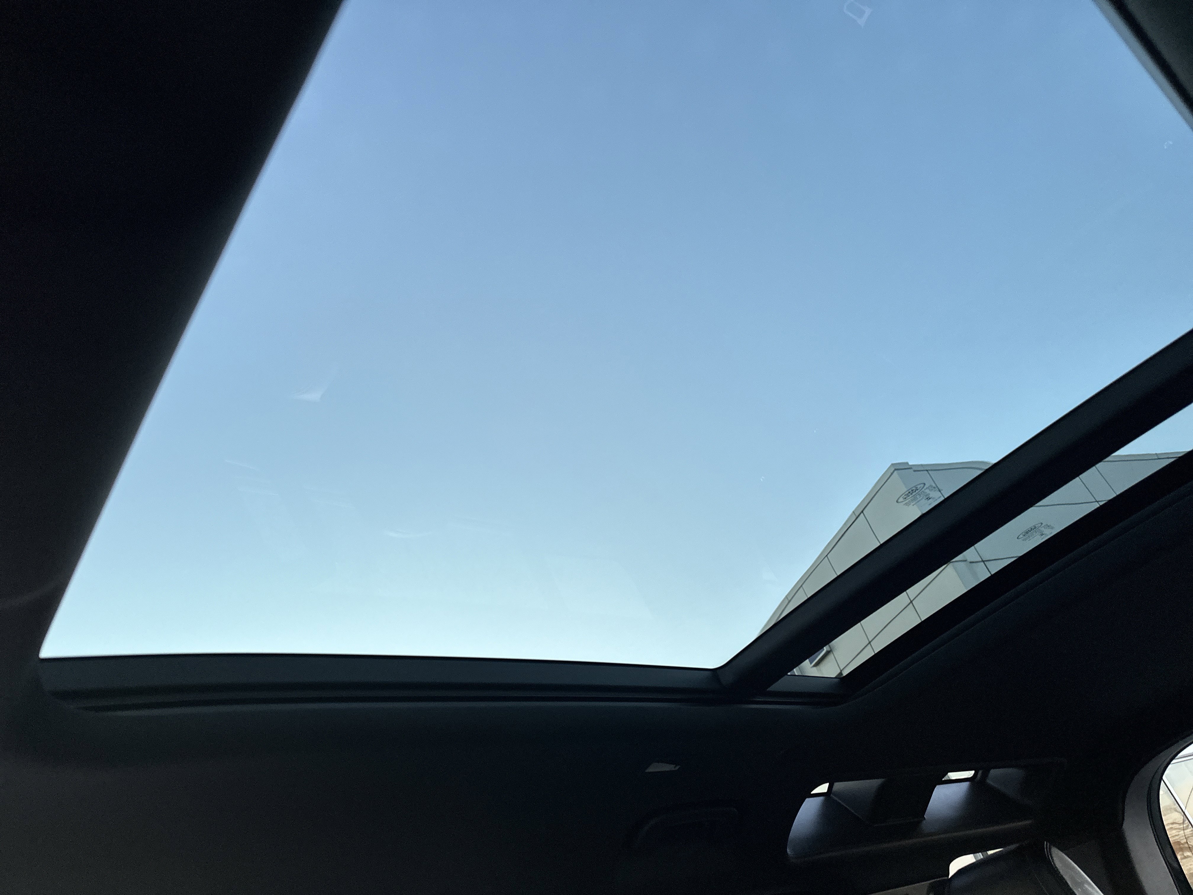 Used 2023 Land Rover Defender 110 S image 24