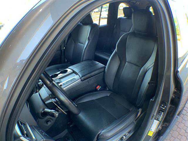 Used 2023 Lexus LX 600 F Sport w/ Accessory Package (Z1) AWD/4WD image 11