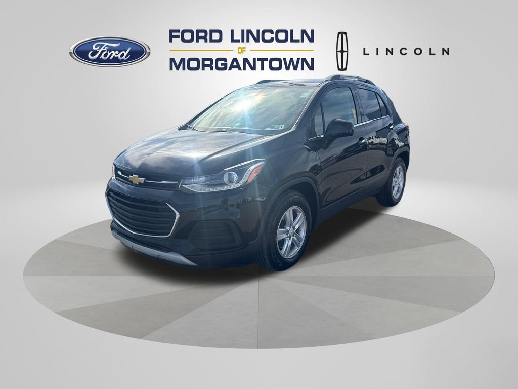 Used 2019 Chevrolet Trax LT w/ LT Convenience Package FWD image 2