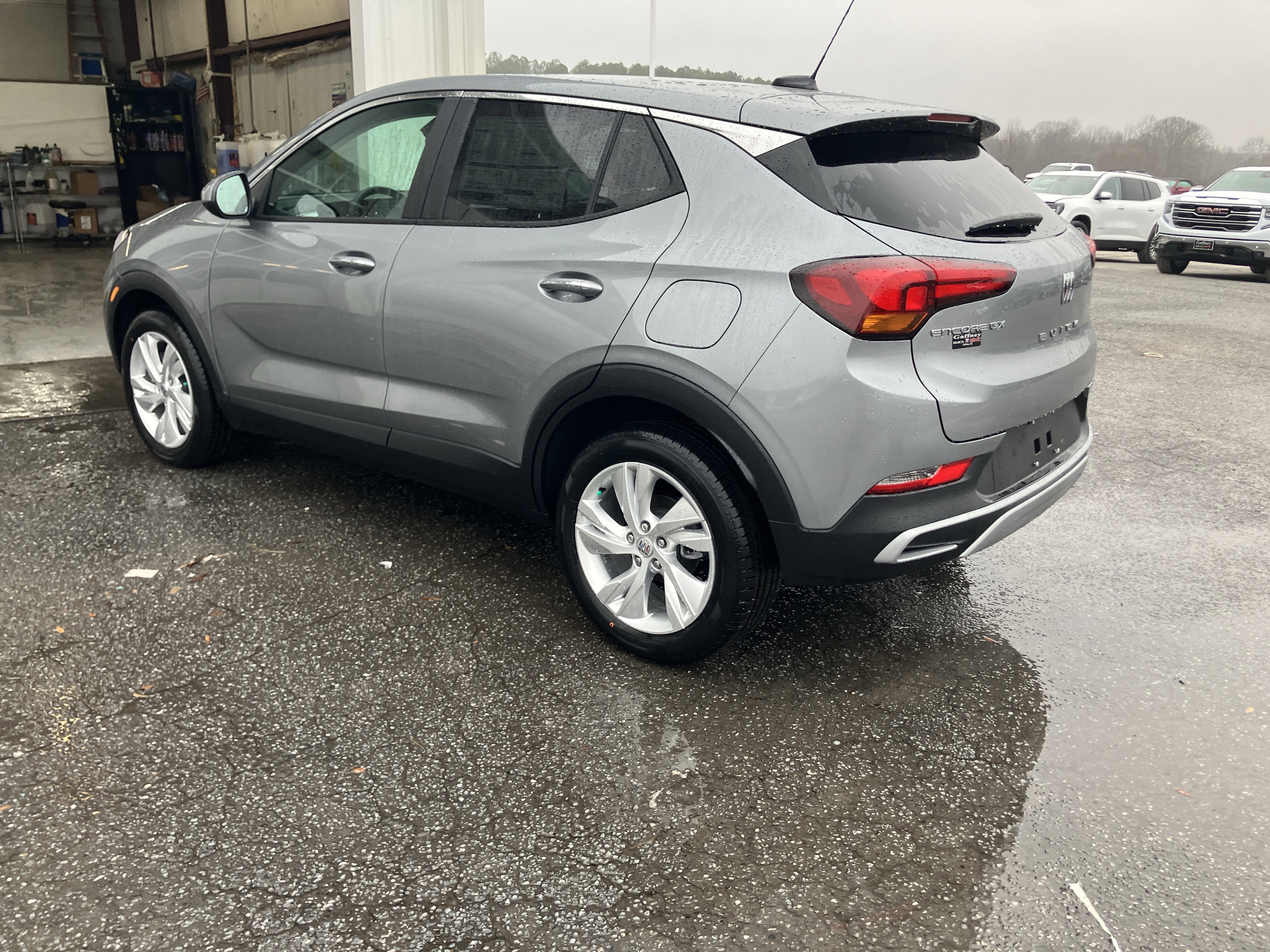 New 2026 Buick Encore GX Preferred w/ Comfort Package FWD image 4