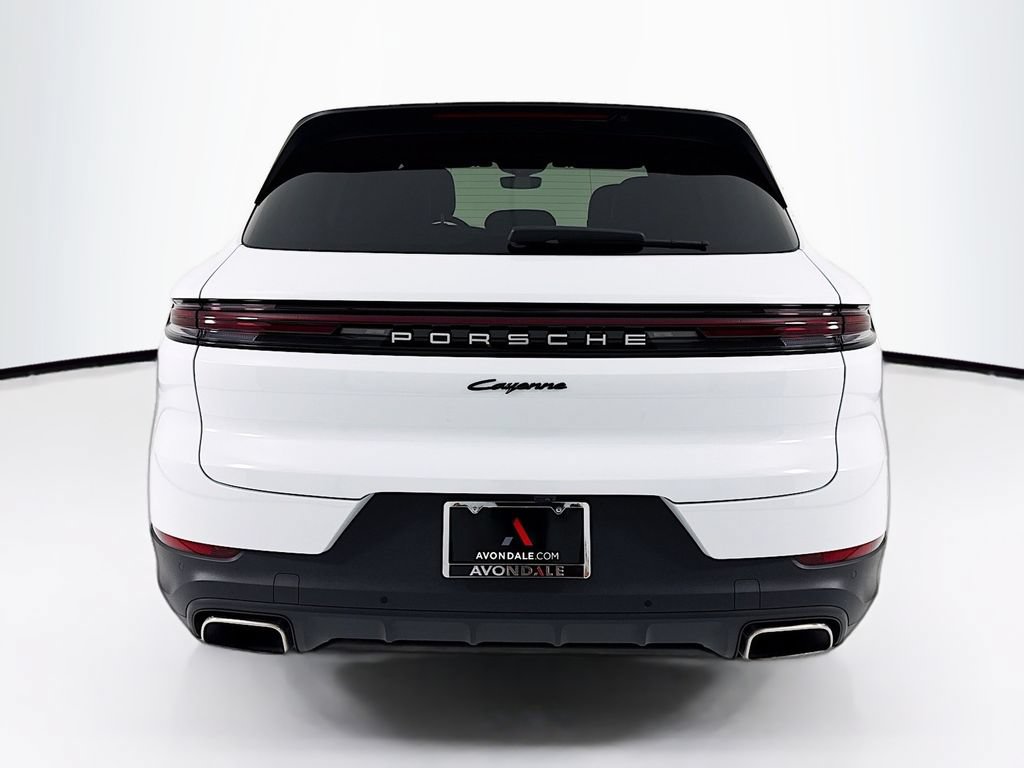 Certified 2025 Porsche Cayenne E-Hybrid AWD/4WD image 10