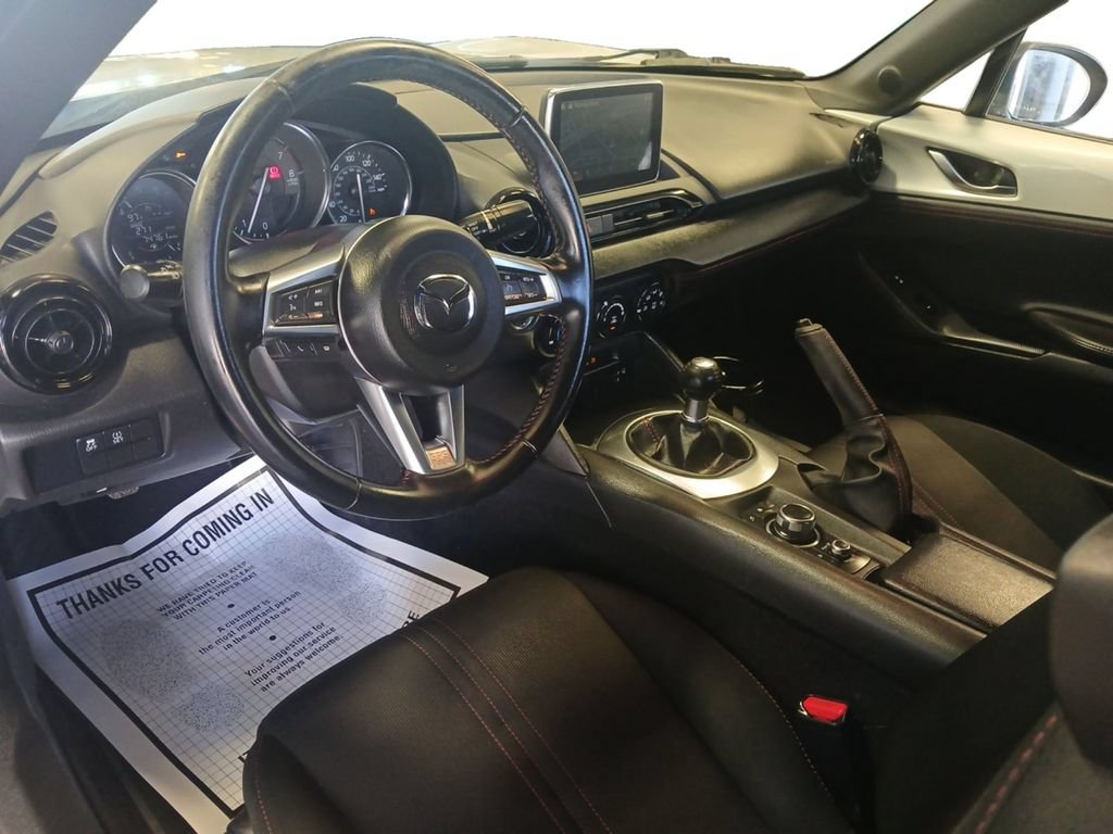 Used 2016 MAZDA MX-5 Miata Club w/ Brembo/BBS Package RWD image 4