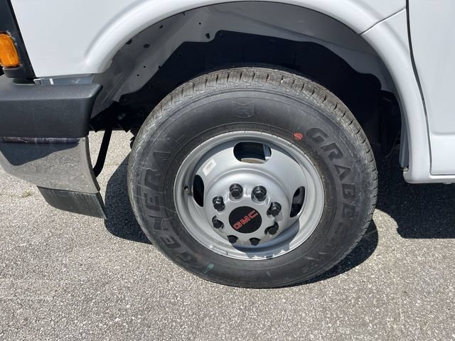 New 2025 GMC Savana 3500 w/ Power Convenience Package RWD image 6