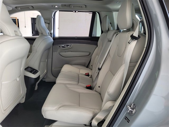 New 2026 Volvo XC90 B6 Ultra w/ Protection Package image 10