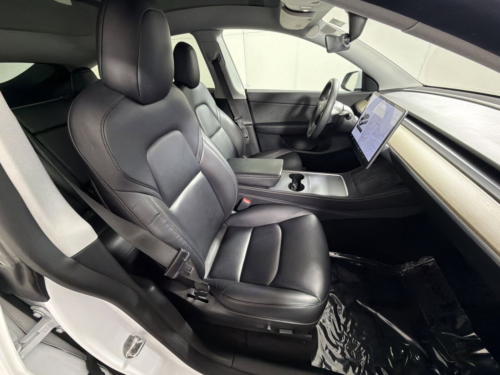 Used 2021 Tesla Model Y Performance image 27