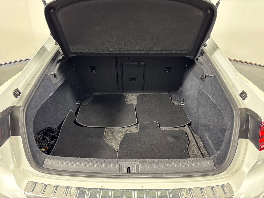 Used 2021 Volkswagen Arteon SEL image 31