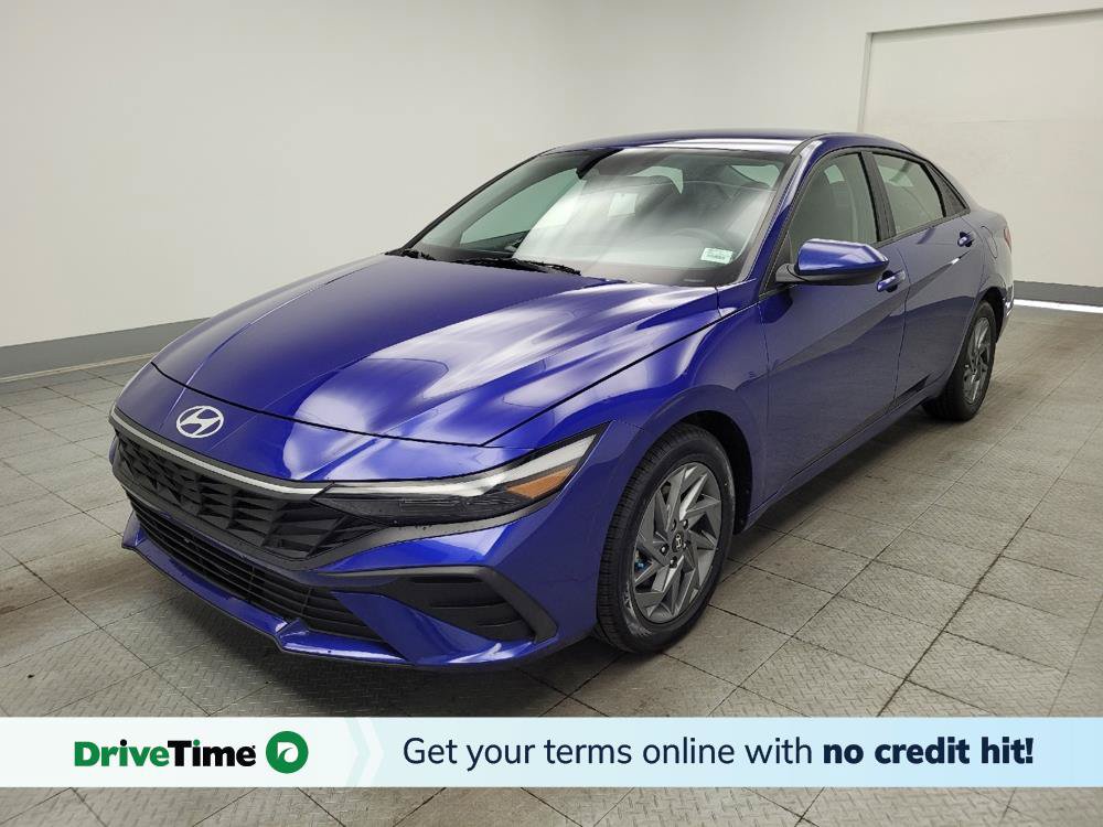 Used 2024 Hyundai Elantra Blue FWD image 1