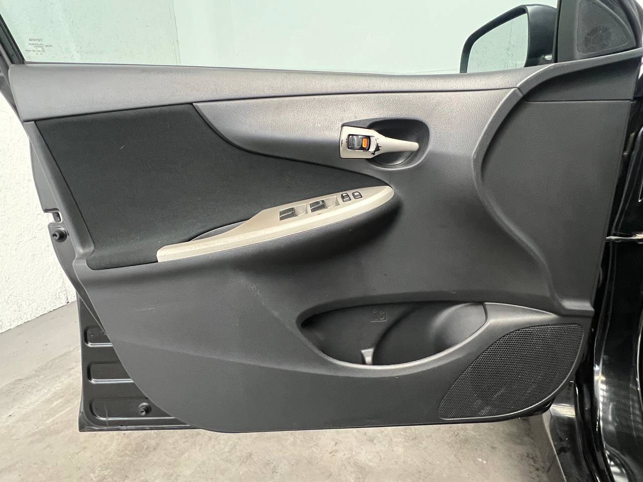 Used 2011 Toyota Corolla S FWD image 7