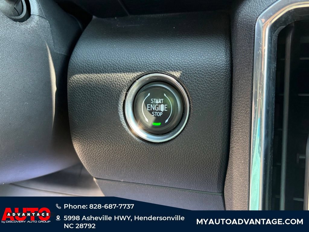 Used 2024 GMC Acadia Elevation AWD/4WD image 10