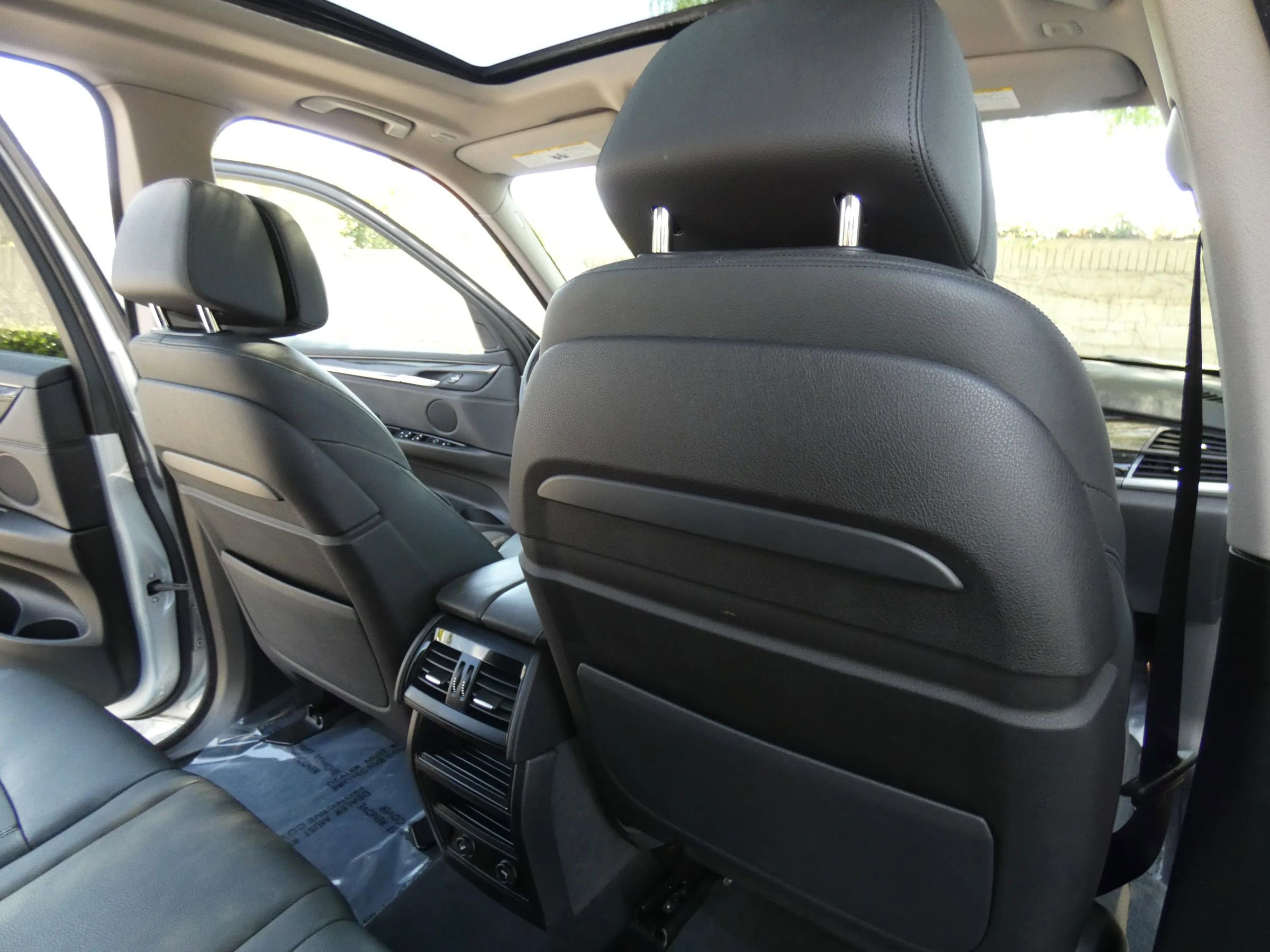 Used 2015 BMW X5 xDrive50i image 37