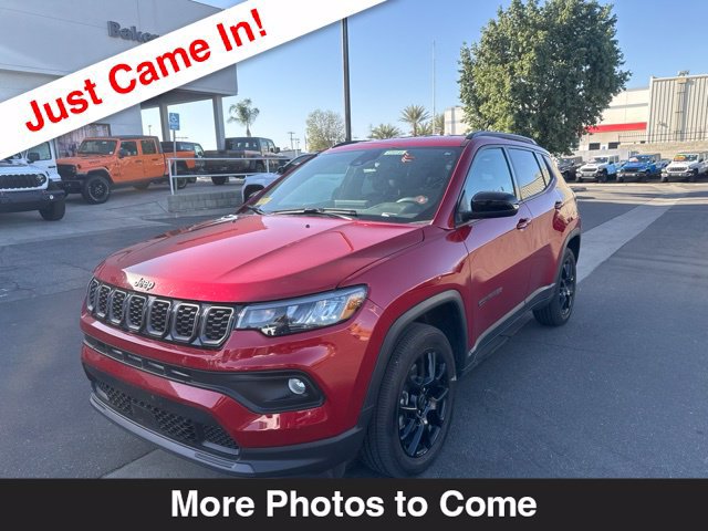 Used 2025 Jeep Compass Latitude w/ Altitude Special Edition