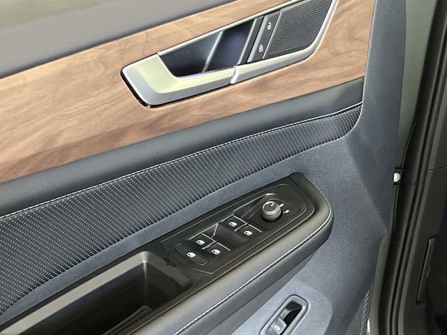New 2026 Volkswagen Atlas SE FWD image 10