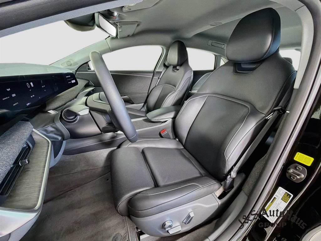 Used 2025 Lucid Air Touring AWD/4WD image 11