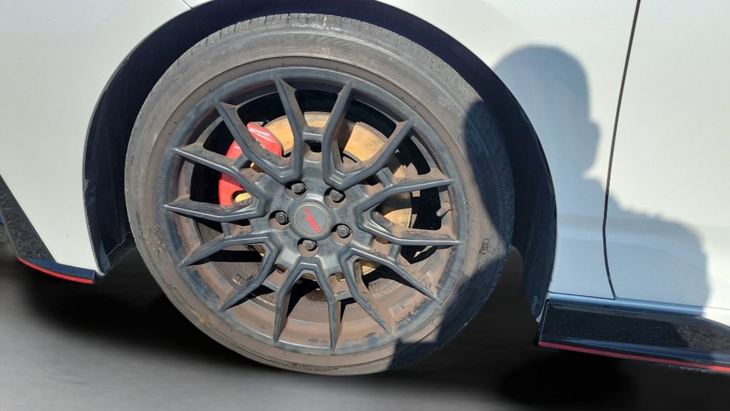 Used 2021 Toyota Avalon TRD FWD image 4