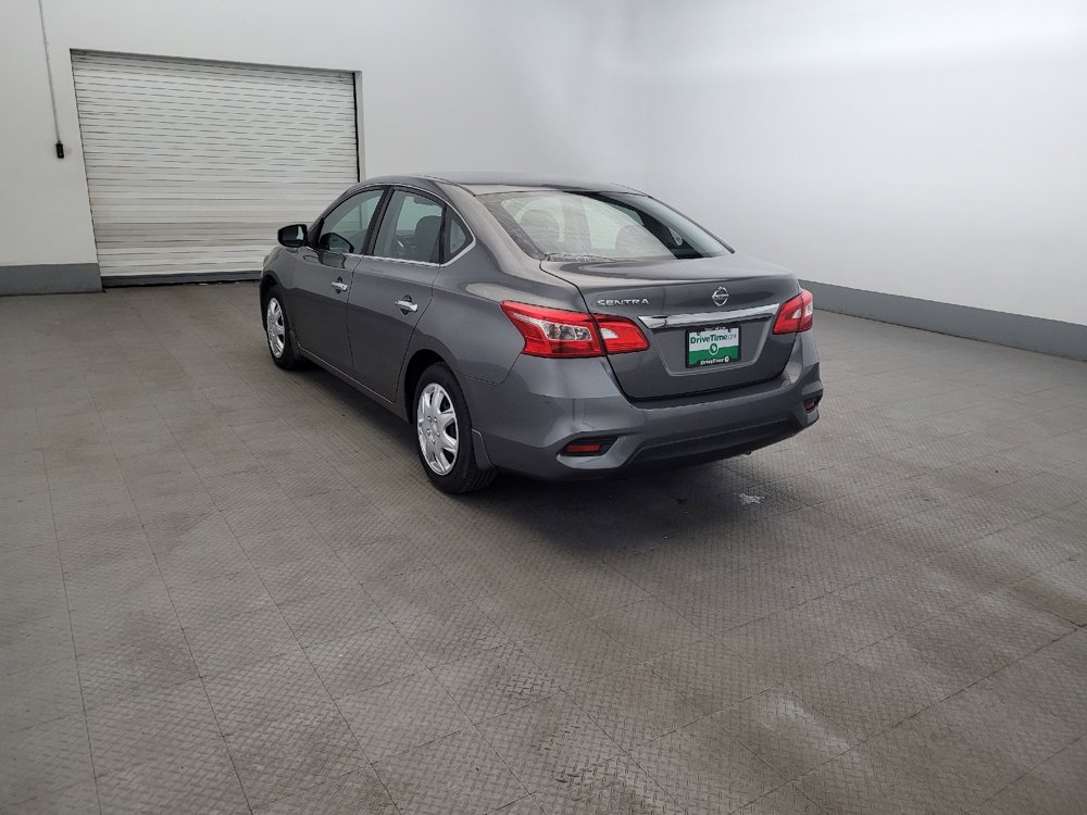 Used 2017 Nissan Sentra S FWD image 5