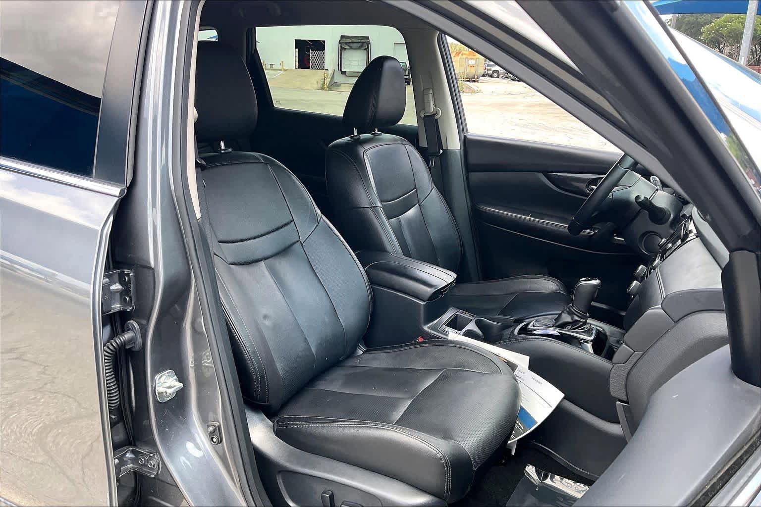 Used 2020 Nissan Rogue SL FWD image 8