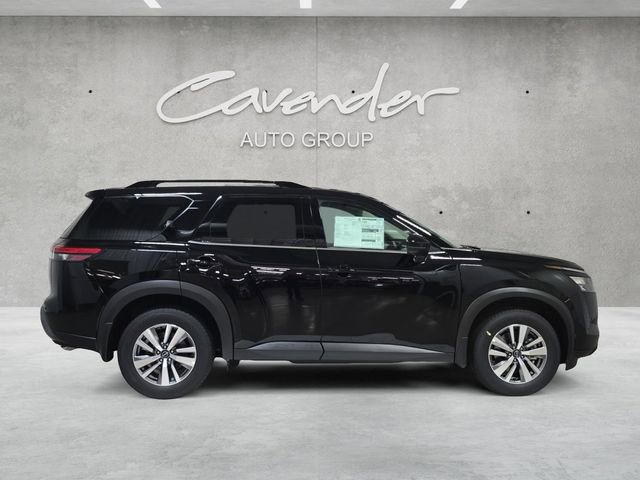 New 2026 Nissan Pathfinder SL image 17