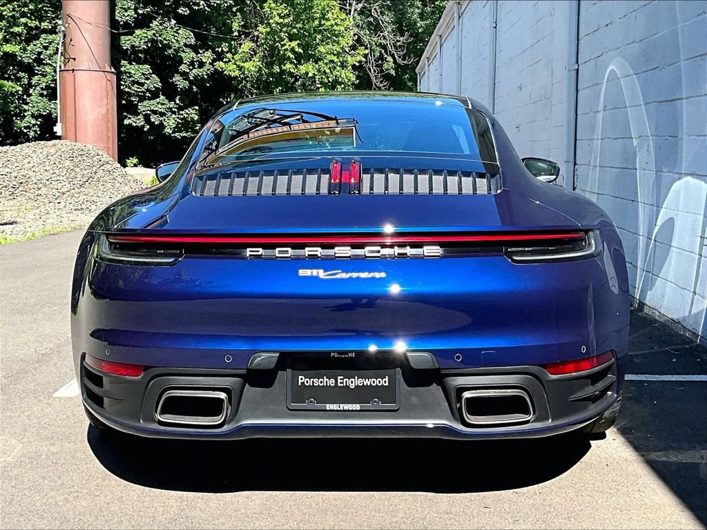 Certified 2024 Porsche 911 Carrera RWD image 9