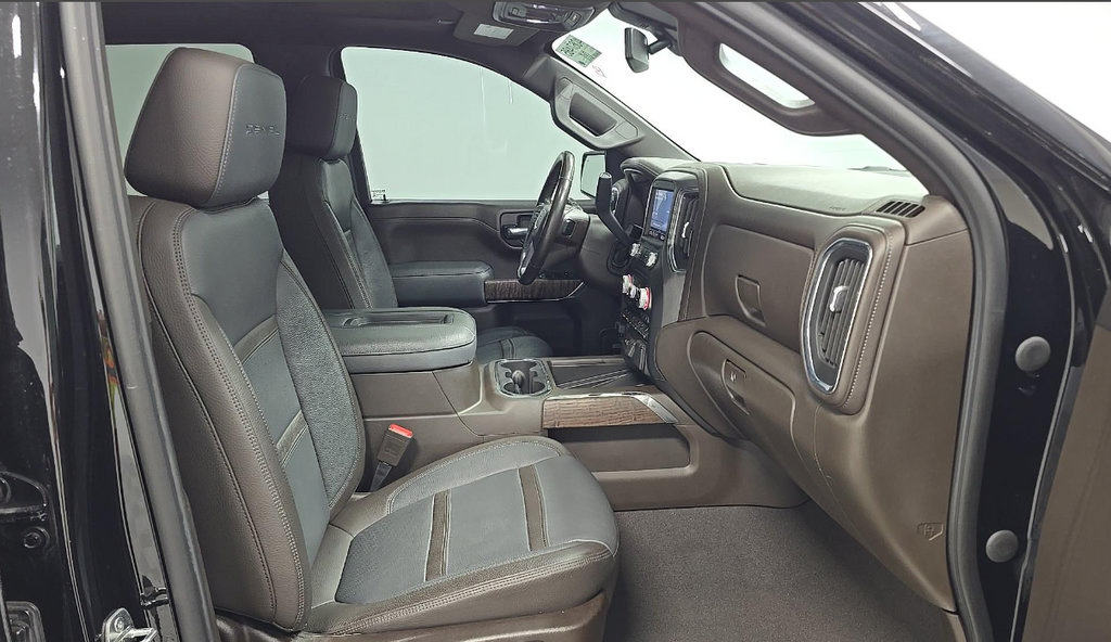 Used 2021 GMC Sierra 1500 Denali w/ Driver Alert Package II AWD/4WD image 9