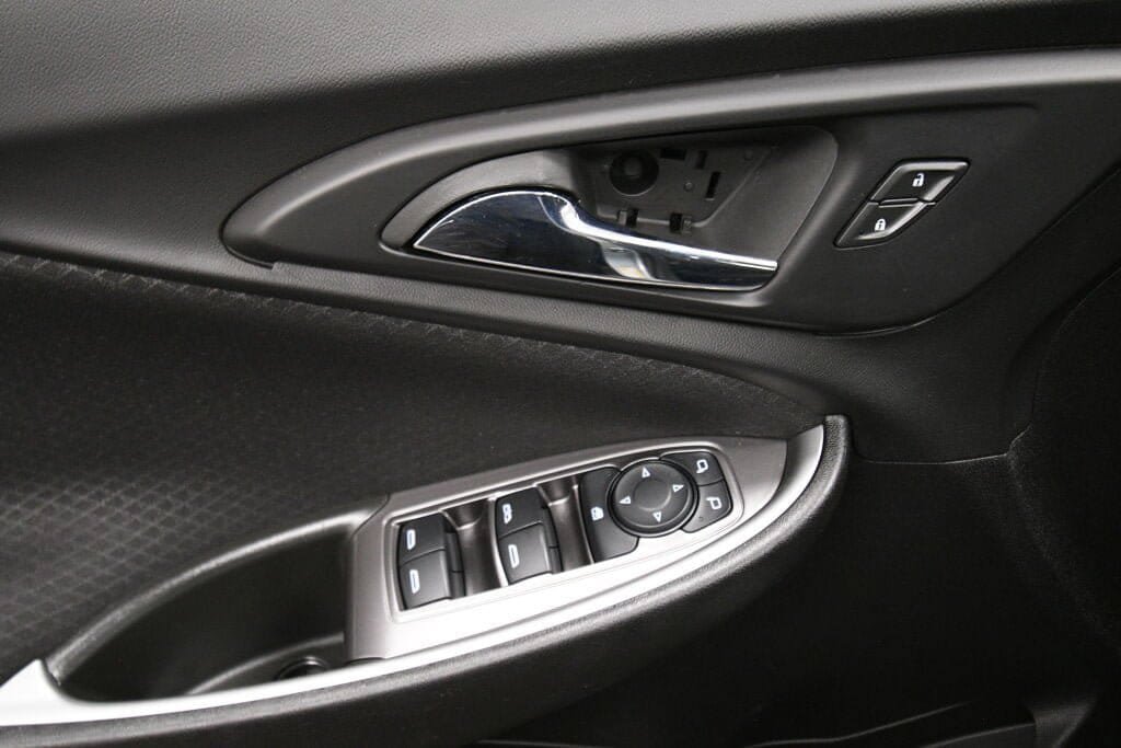 Used 2024 Chevrolet Malibu LT FWD image 11