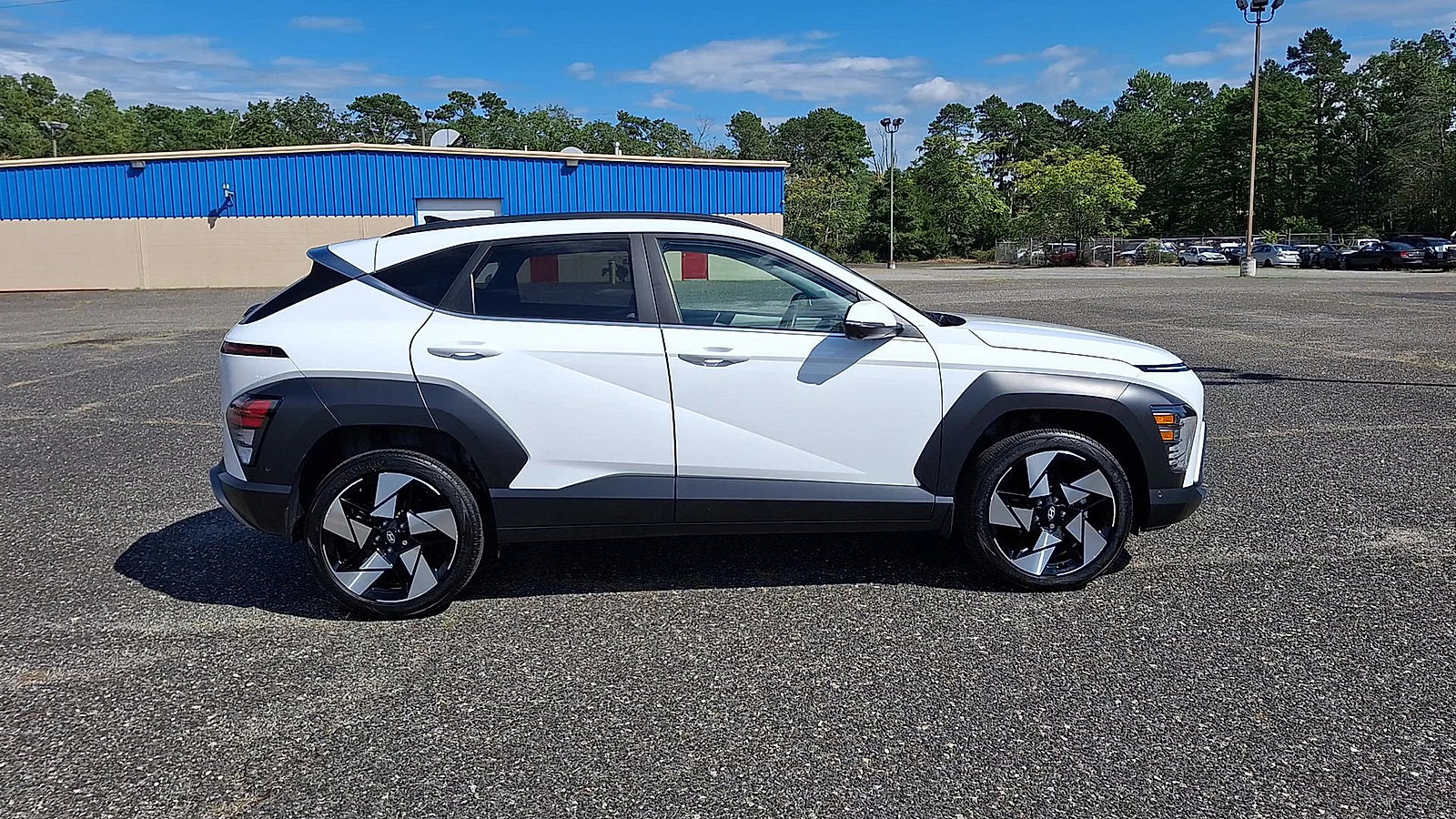 Certified 2024 Hyundai Kona Limited AWD/4WD image 9