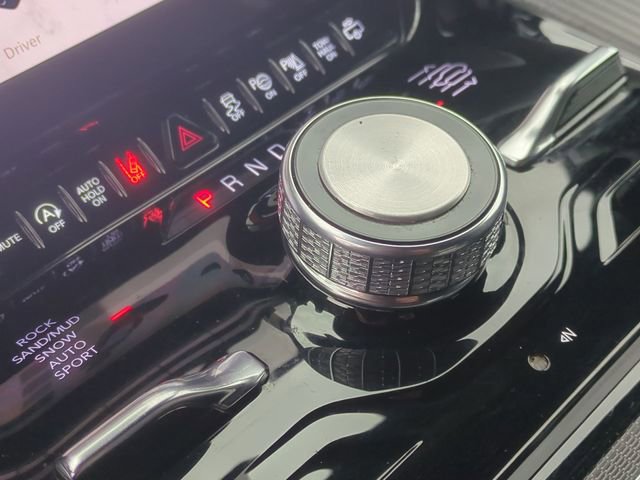 Used 2024 Jeep Grand Wagoneer Series II w/ Quick Order Packagew 28T image 38