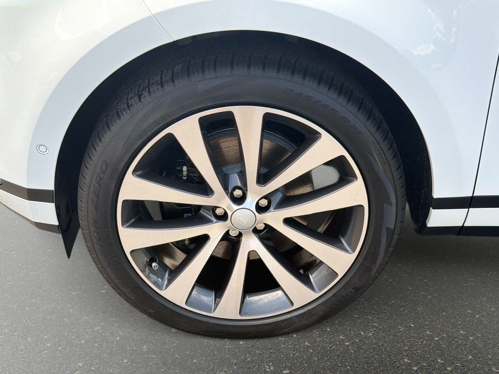 New 2026 Land Rover Range Rover Evoque S AWD/4WD image 10