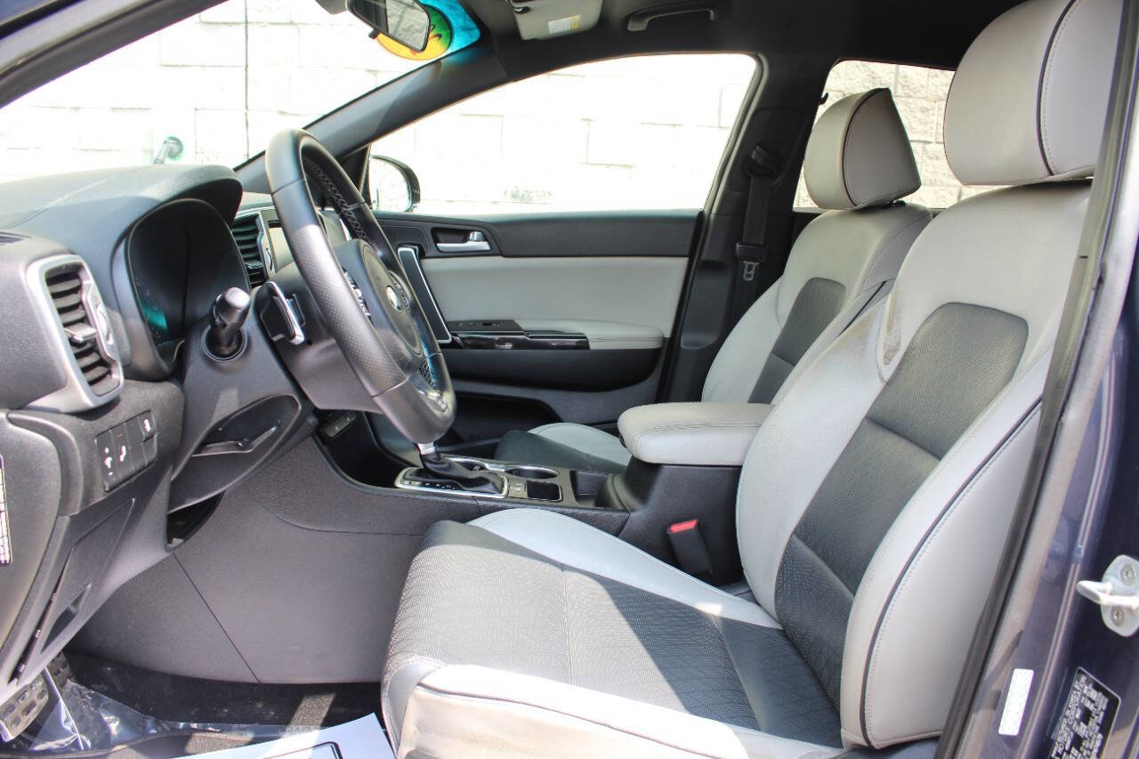 Used 2018 Kia Sportage EX w/ EX Sport Appearance Package image 13