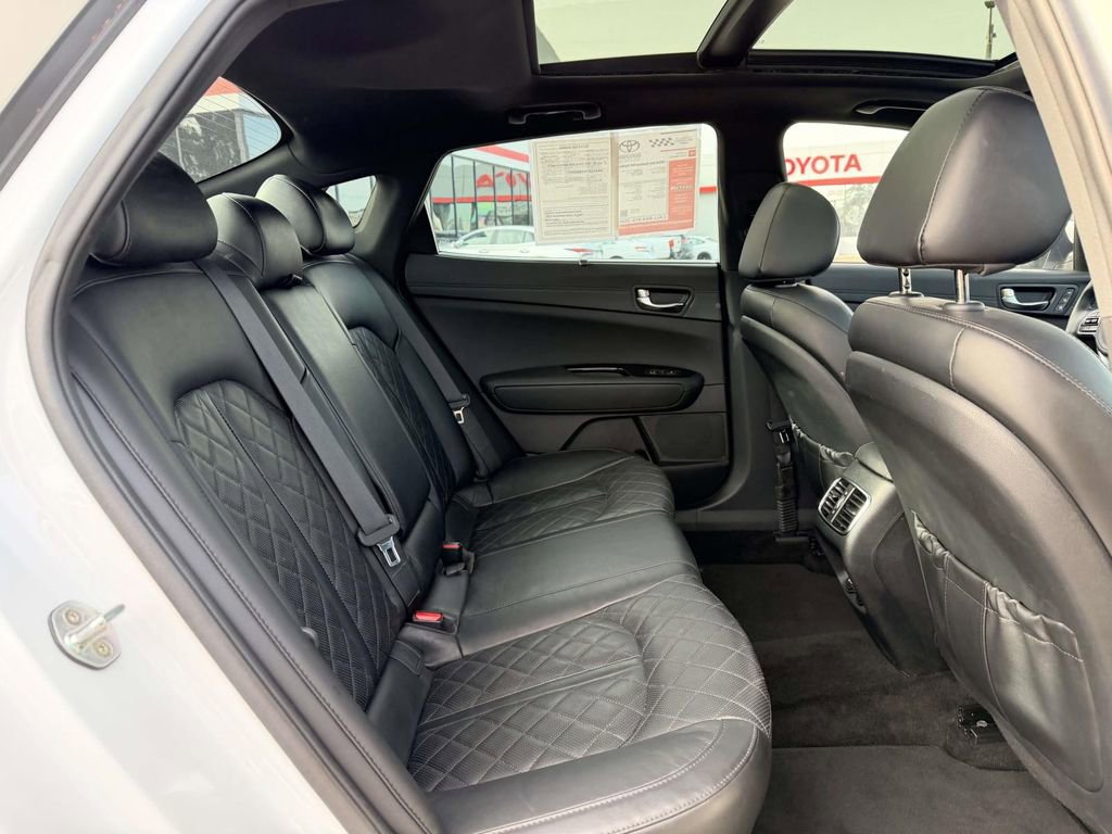 Used 2018 Kia Optima SX w/ Technology Package image 13