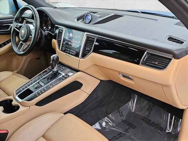 Used 2018 Porsche Macan Sport Edition image 22