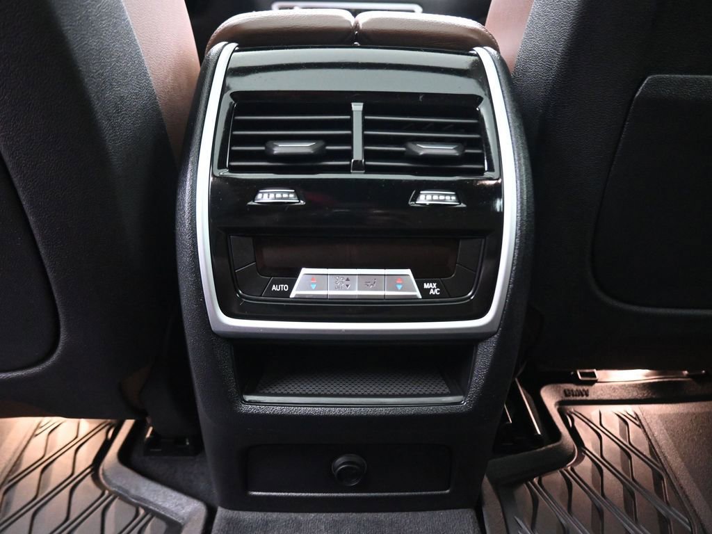 Used 2019 BMW X5 xDrive40i w/ Convenience Package image 38