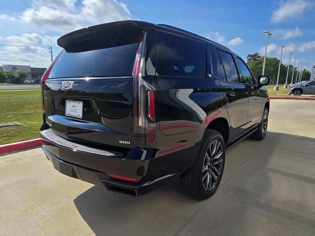 Used 2024 Cadillac Escalade Sport Platinum AWD/4WD image 5