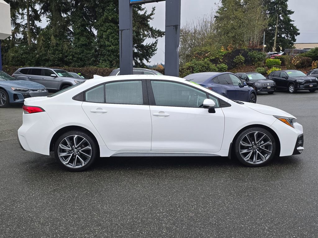 Used 2021 Toyota Corolla SE FWD image 9