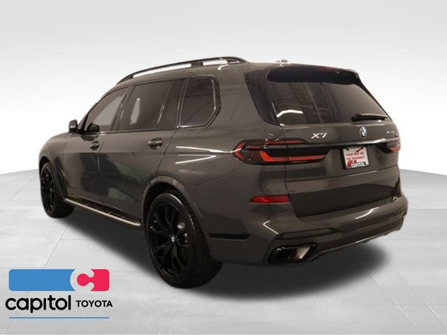 Used 2024 BMW X7 xDrive40i w/ Executive Package AWD/4WD image 4