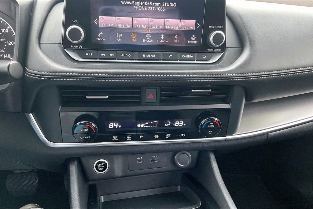 Used 2023 Nissan Rogue SV image 30