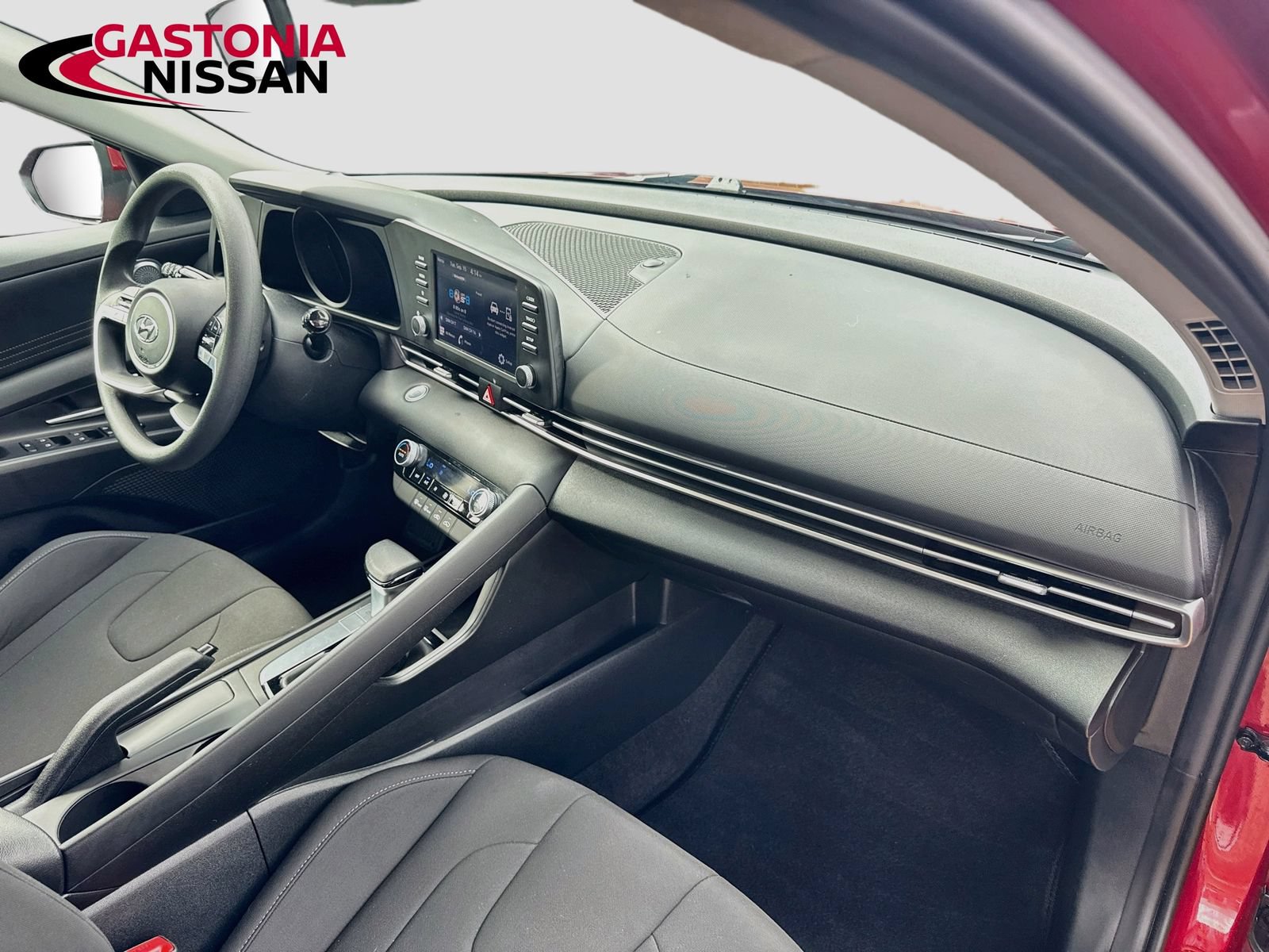 Used 2023 Hyundai Elantra SEL FWD image 36