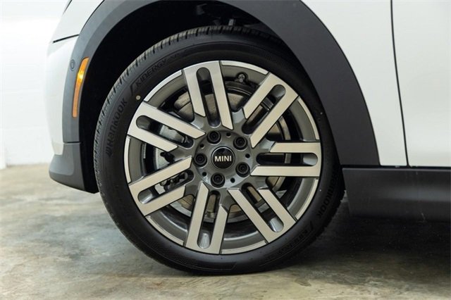 Certified 2025 MINI Cooper S image 24
