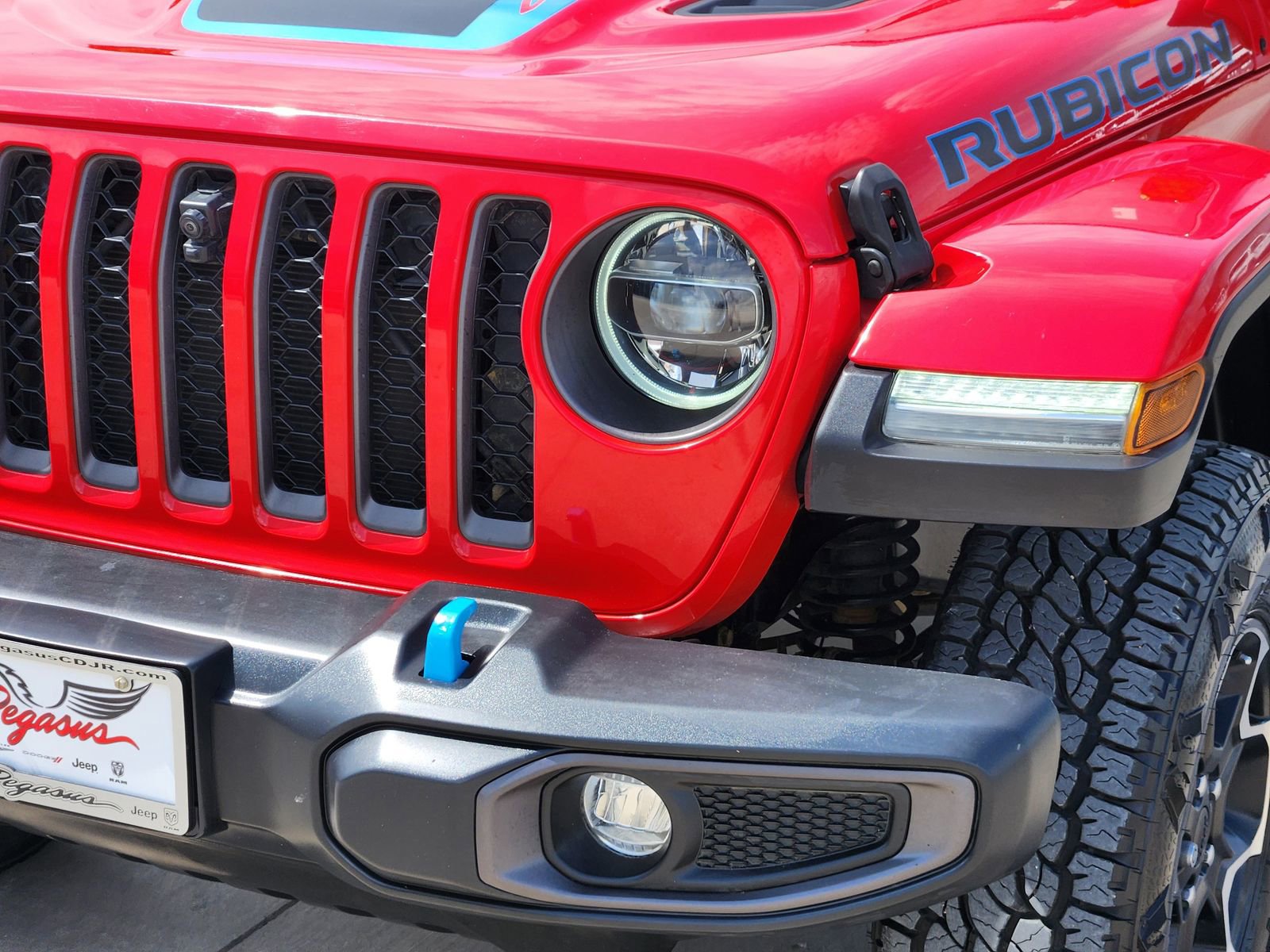 Used 2022 Jeep Wrangler Unlimited Rubicon 4xe w/ Cold Weather Group AWD/4WD image 9