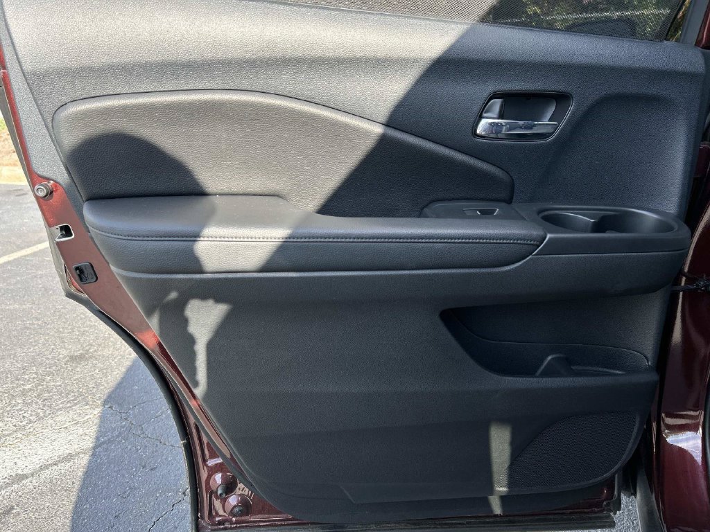 Used 2020 Honda Passport Touring image 14