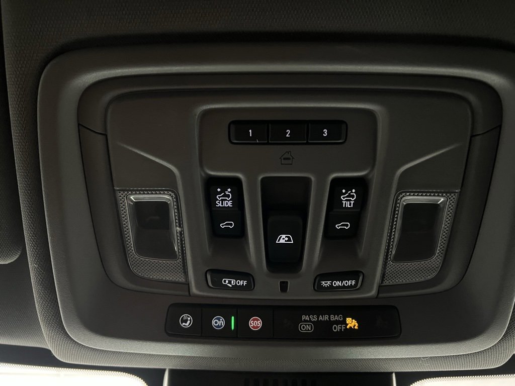 Used 2024 GMC Sierra 3500 Denali w/ Denali Reserve Package image 45