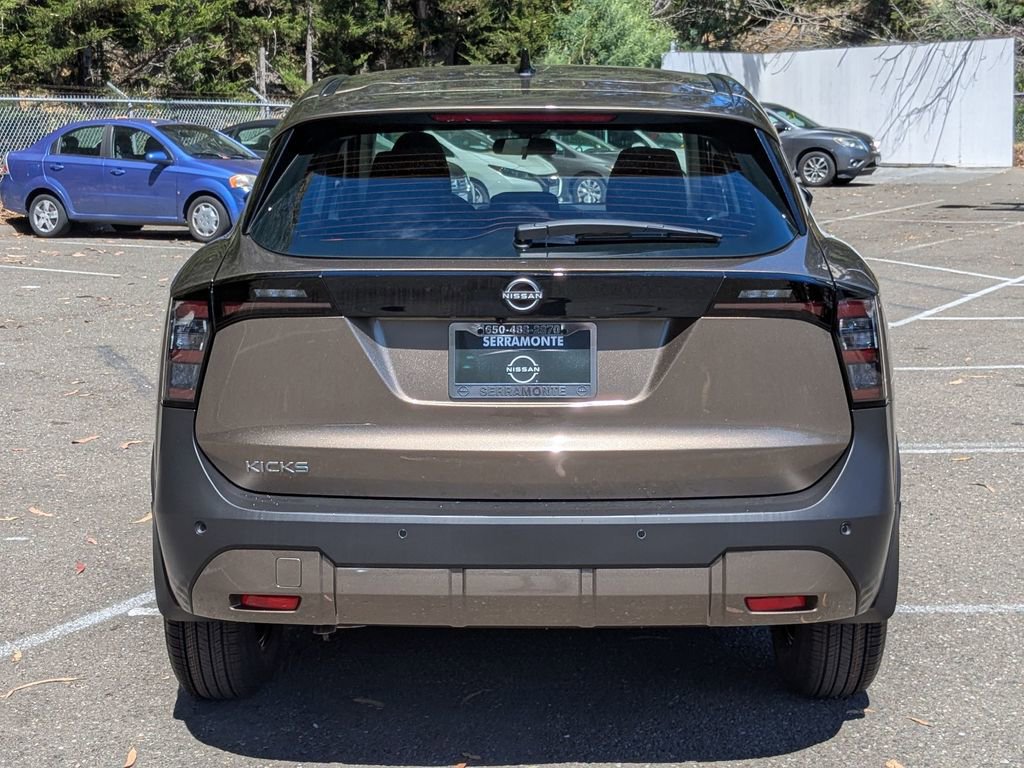 New 2026 Nissan Kicks S image 6