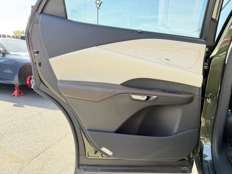 Used 2025 Lexus RX 350 w/ Convenience Package AWD/4WD image 14